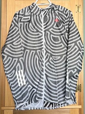 Adidas HIROCOLEDGE “Tokyo Run Jacket” 
TAKAHASHI HIROKO Limited Edition